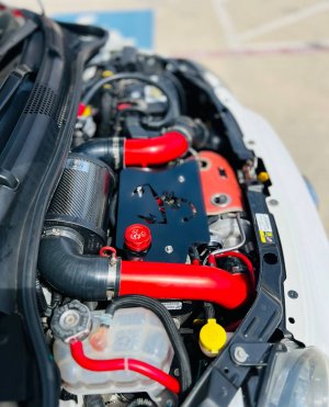 FIAT 500 Engine Cover for MAXFlow Intake System - 1.4L Multi Air Turbo - Scorpion Design - Gloss Black